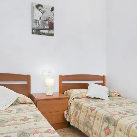 Sleeps 9